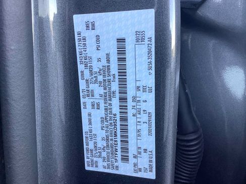 Used 2021 Ford F150 Lariat w/ Equipment Group 502A High AWD/4WD image 21