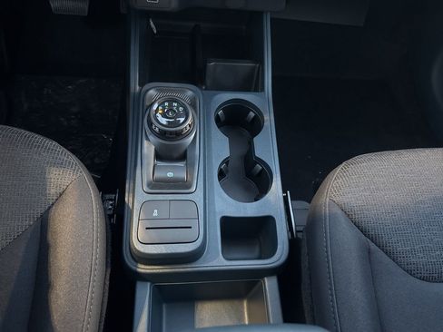 New 2026 Ford Maverick XL image 17