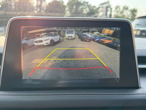 Used 2020 Genesis G70 2.0T w/ Elite Package image 11