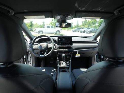 New 2026 Jeep Compass Latitude AWD/4WD image 22
