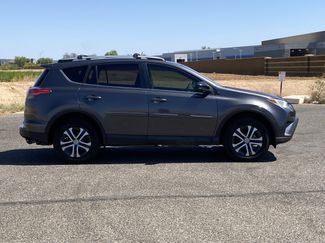 Used 2018 Toyota RAV4 LE w/ Carpet Mat Package AWD/4WD video 2