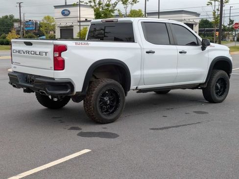 Used 2020 Chevrolet Silverado 1500 LT Trail Boss AWD/4WD image 4