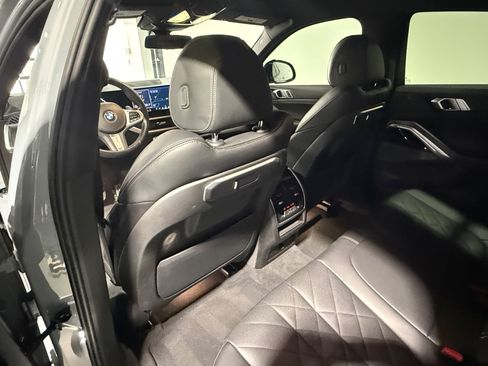 Used 2024 BMW X6 xDrive40i w/ Premium Package AWD/4WD image 37