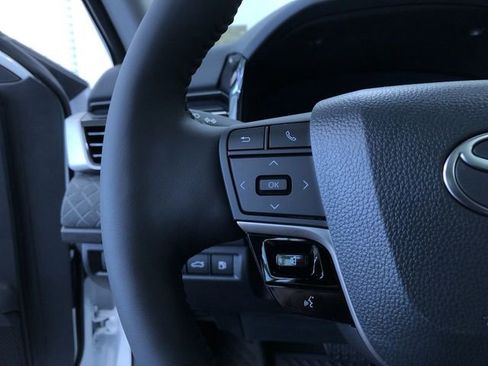 New 2026 Toyota Camry XLE AWD/4WD image 25