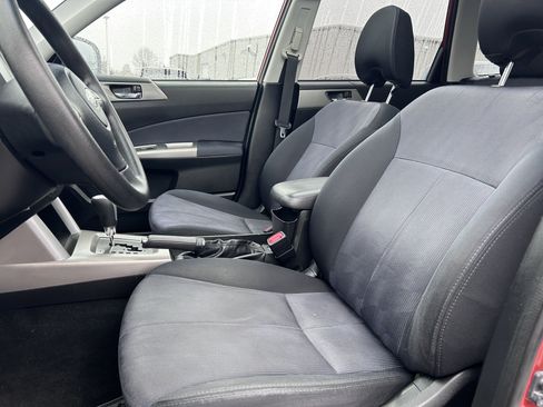 Used 2010 Subaru Forester 2.5X Premium image 17