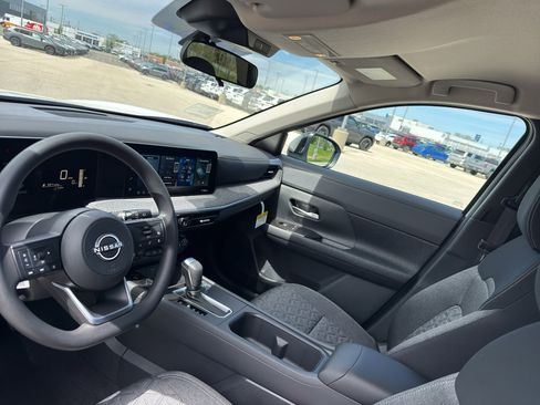 New 2026 Nissan Kicks SV AWD/4WD image 25
