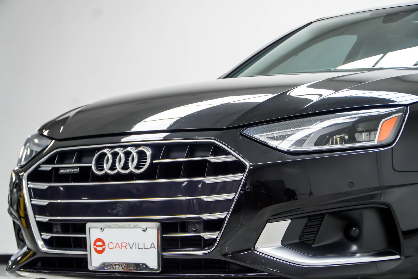 Used 2022 Audi A4 2.0T Premium w/ Convenience Package AWD/4WD image 2