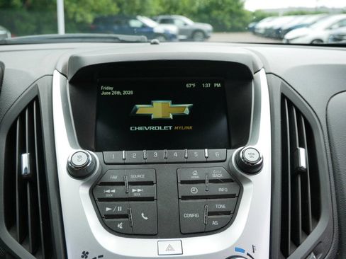 Used 2017 Chevrolet Equinox LT w/ Convenience Package AWD/4WD image 18