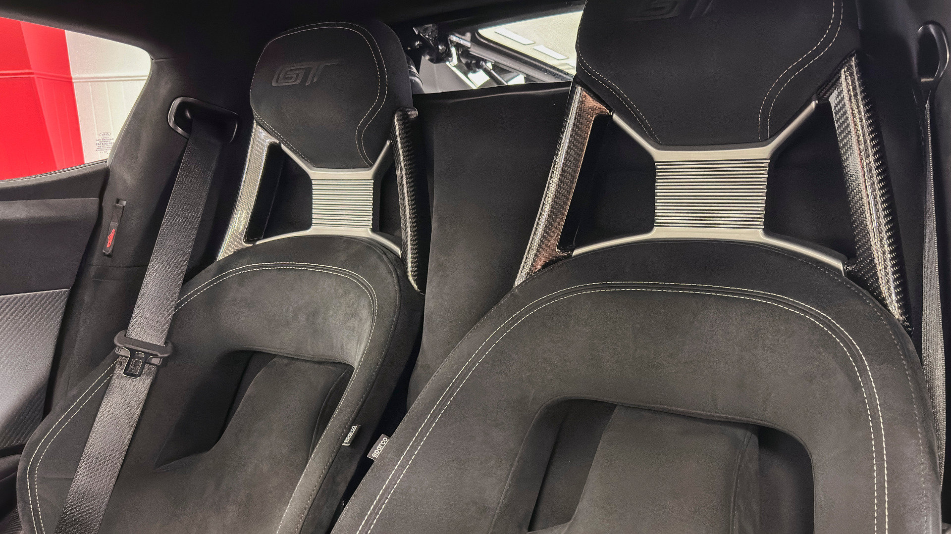 Used 2020 Ford GT Carbon Series RWD image 53
