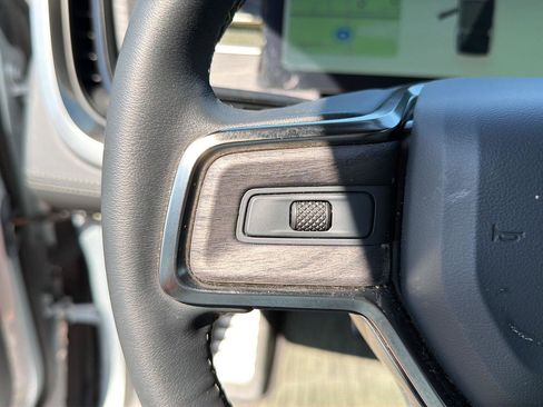 Used 2024 Rivian R1S Adventure Quad AWD/4WD image 21