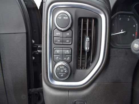 Used 2022 GMC Sierra 2500 Denali image 13