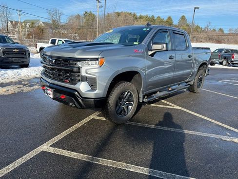 Used 2023 Chevrolet Silverado 1500 LT Trail Boss w/ Convenience Package II image 1