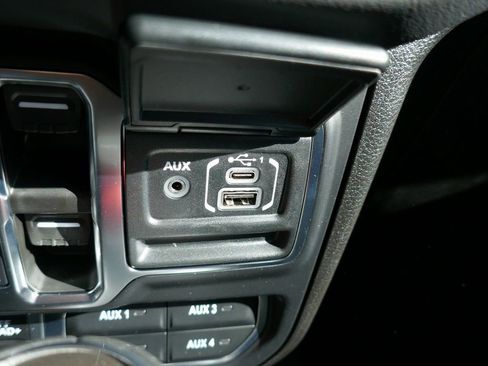 New 2026 Jeep Gladiator Mojave AWD/4WD image 17