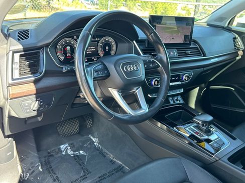 Used 2021 Audi Q5 2.0T Premium Plus w/ Premium Plus Package AWD/4WD image 7