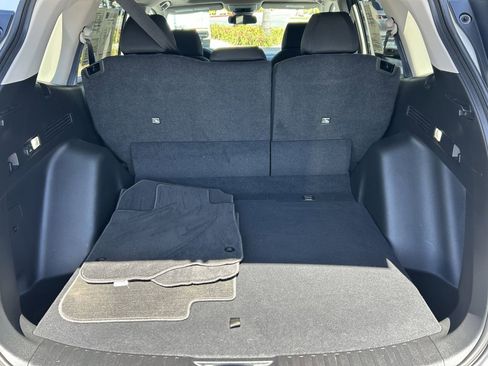 Used 2025 Honda CR-V EX image 13