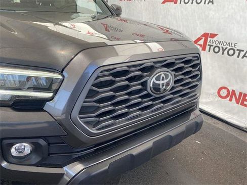 Certified 2023 Toyota Tacoma TRD Off-Road w/ Technology Package AWD/4WD image 10