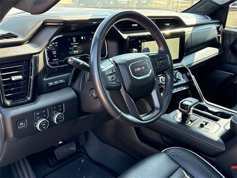 Used 2022 GMC Sierra 1500 AT4X image 17