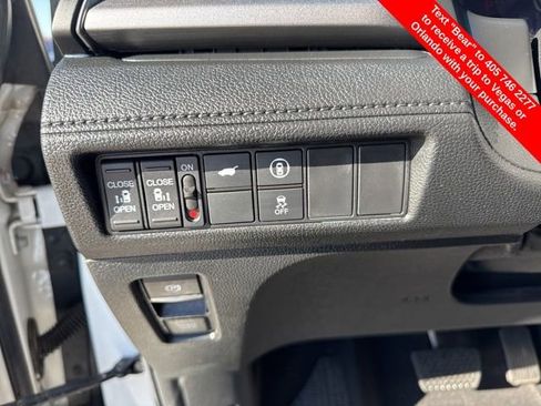 Used 2024 Honda Odyssey EX-L image 19