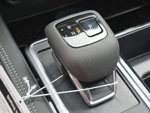 New 2026 Nissan Pathfinder Platinum image 34