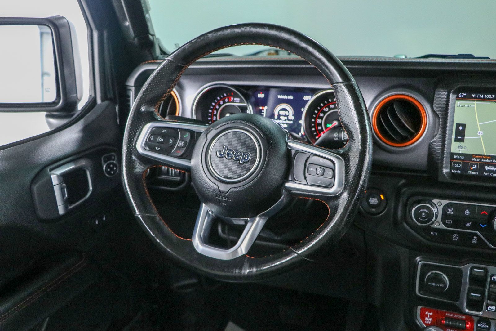 Used 2021 Jeep Gladiator Mojave AWD/4WD image 12