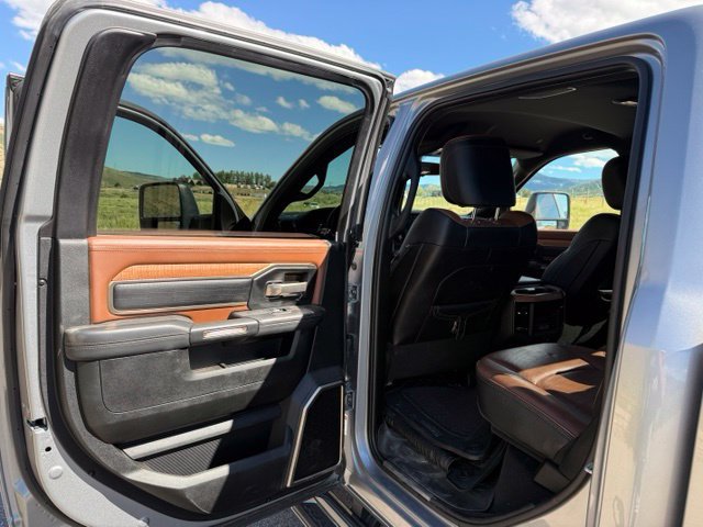 Used 2023 RAM 2500 Limited AWD/4WD image 25
