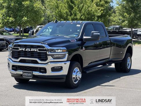 New 2026 RAM 3500 Tradesman AWD/4WD image 4