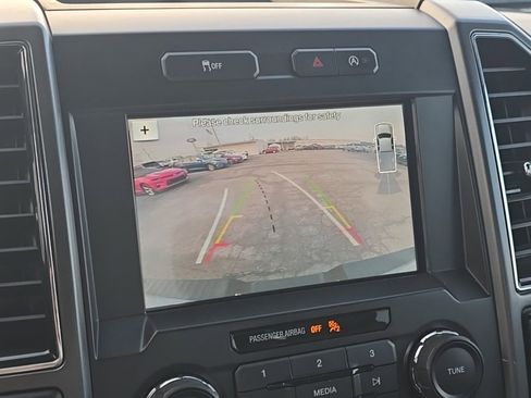 Used 2018 Ford F150 XLT w/ Equipment Group 302A Luxury image 36