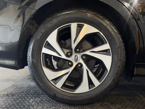 Used 2022 Subaru Legacy Premium AWD/4WD image 29