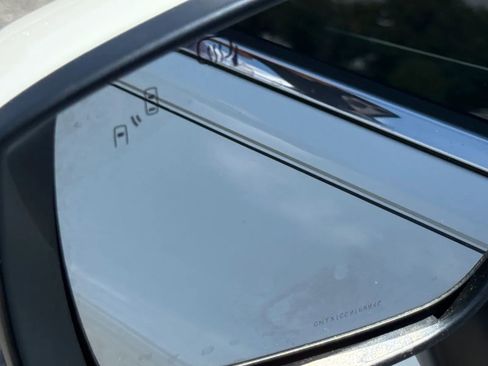 Used 2017 Subaru Outback 2.5i Touring image 14