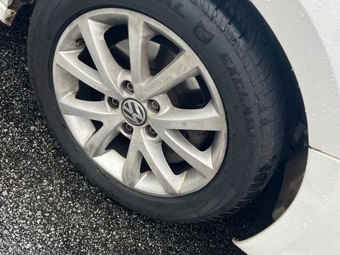 Used 2013 Volkswagen Jetta SE FWD image 5
