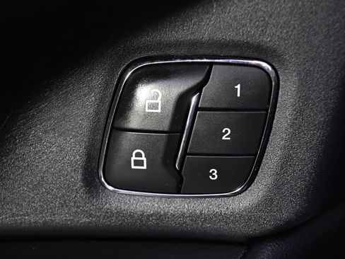 Used 2020 Ford Expedition Max Platinum AWD/4WD image 25