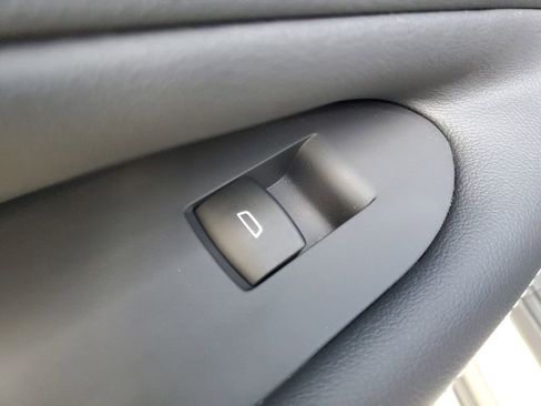 Used 2026 Chevrolet Blazer EV LT w/ Midnight/Sport Edition image 15