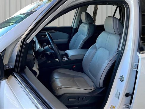 Used 2024 Honda Pilot Elite image 16