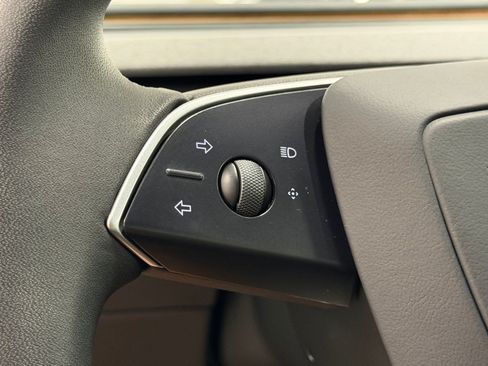 Used 2025 Tesla Model 3 Long Range RWD image 14