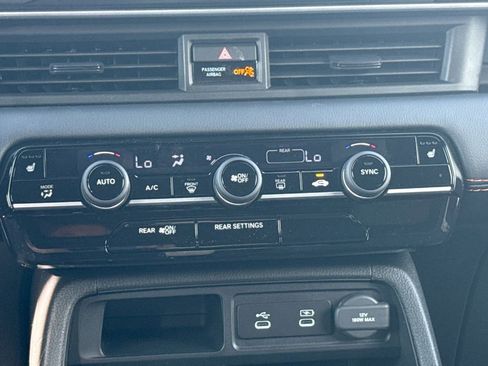 New 2026 Honda Pilot Sport image 16