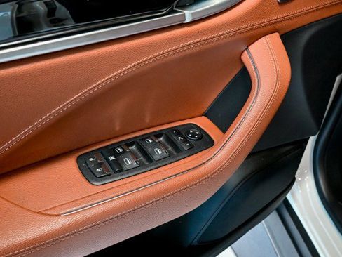 Used 2022 Maserati Levante GT image 17