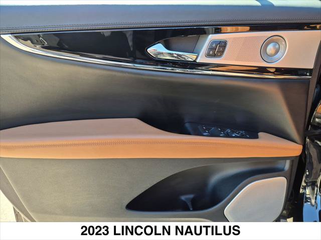 Certified 2023 Lincoln Nautilus Black Label w/ Class II Trailer Tow Package AWD/4WD image 10
