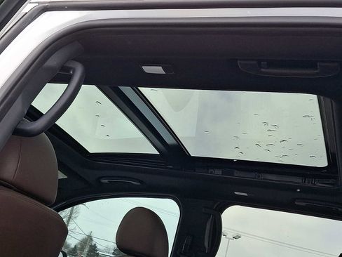 Used 2023 Nissan Titan Platinum Reserve w/ Moonroof Package image 12