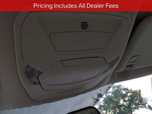 Used 2017 Ford Escape SE w/ Equipment Group 201A FWD image 21