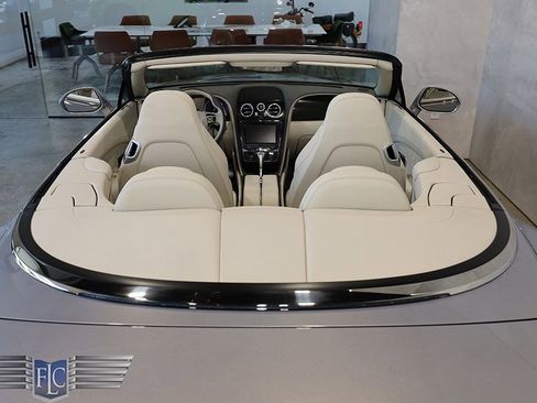 Used 2017 Bentley Continental GT Speed image 16