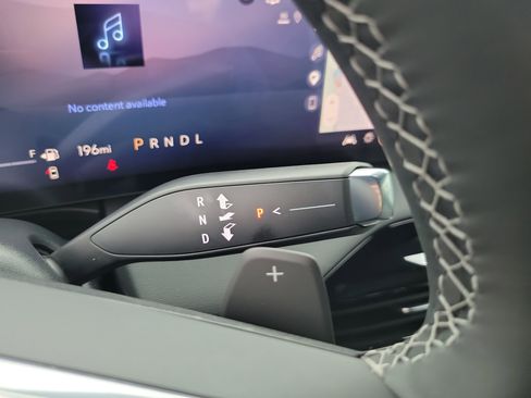 Used 2026 Buick Enclave Sport Touring image 23