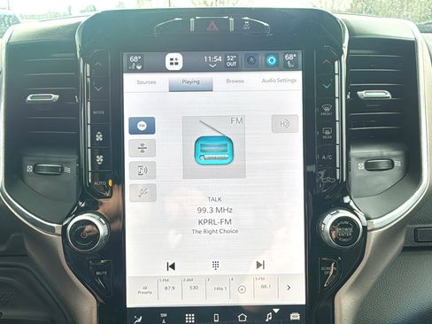 Used 2024 RAM 2500 Laramie image 28