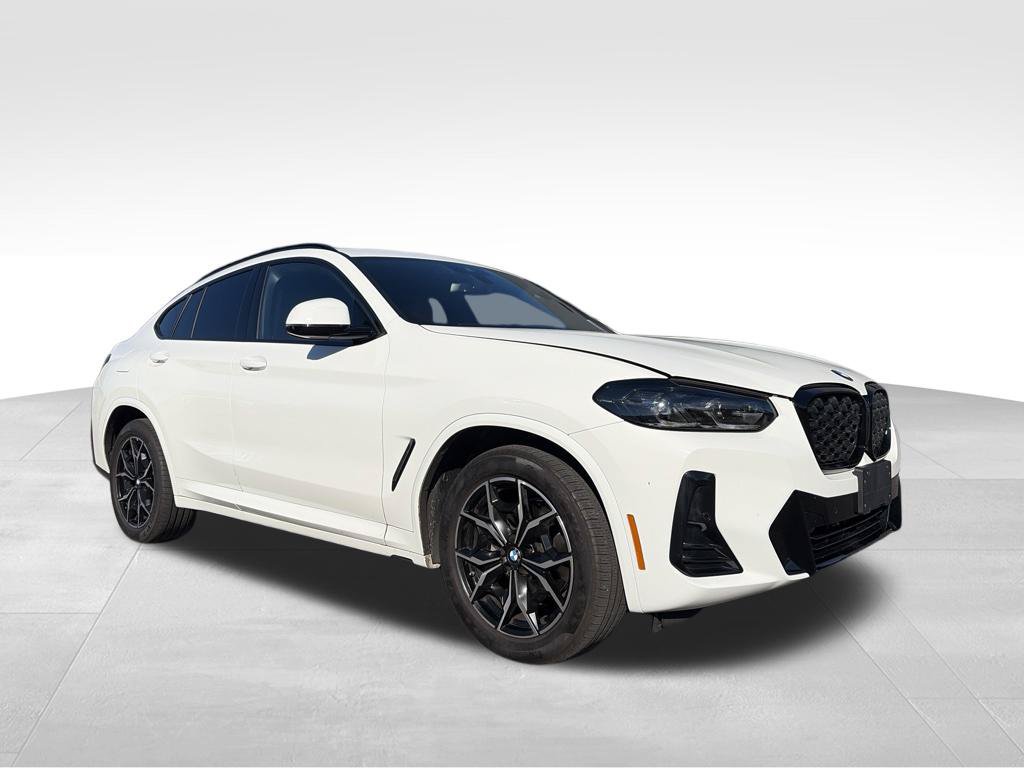 Used 2025 BMW X4 xDrive30i w/ Premium Package AWD/4WD image 1