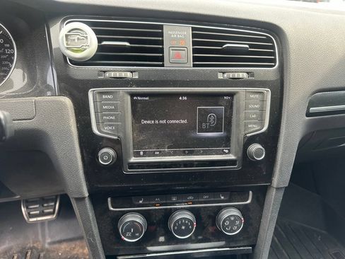 Used 2017 Volkswagen GTI Sport FWD image 15