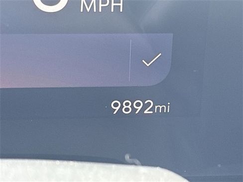 Certified 2025 Buick Envista Preferred image 12