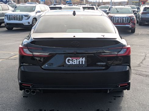 Used 2025 Toyota Camry XSE image 4