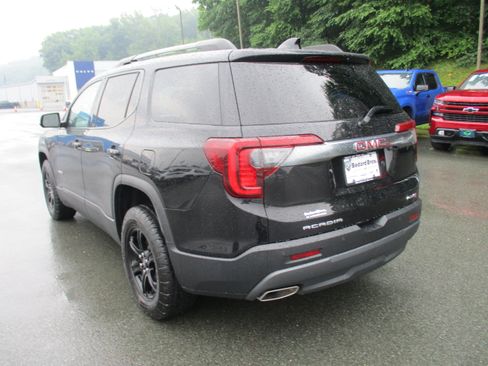 Certified 2023 GMC Acadia AT4 w/ Technology Package AWD/4WD image 7