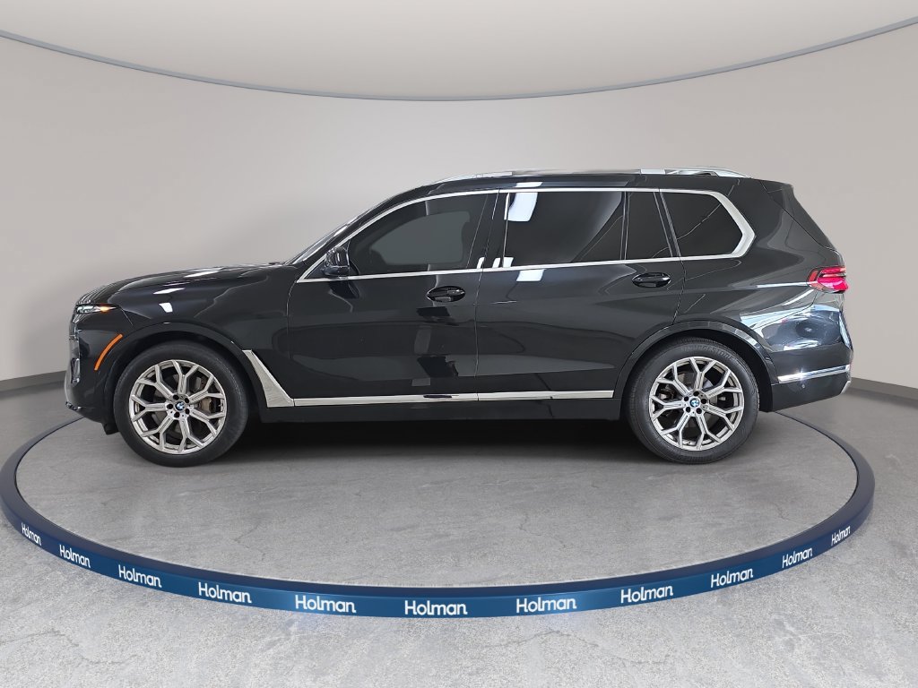 Used 2024 BMW X7 xDrive40i w/ Premium Package AWD/4WD image 11