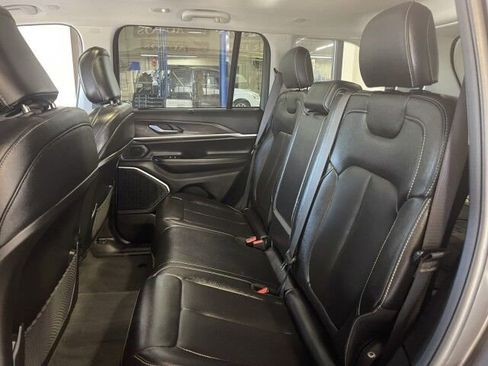 Used 2023 Jeep Grand Cherokee 4WD 4xe w/ Luxury Tech Group II image 15