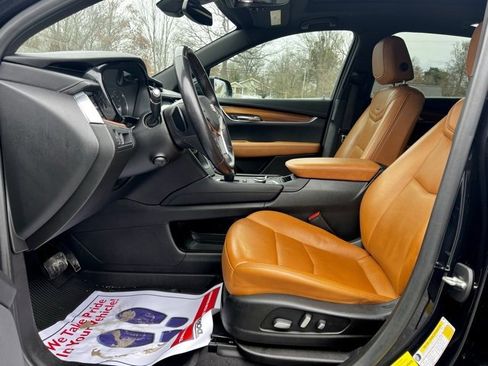 Used 2021 Cadillac XT5 Premium Luxury image 13